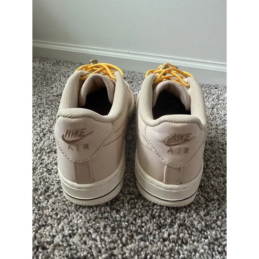 Nike Air Force 1 '07 LV8 'Moving Company- sanddrift' size 4.5Y